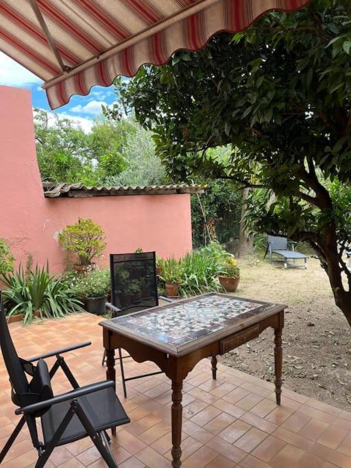 Maison De Village Vintage Avec Grand Jardin Elne Eksteriør billede